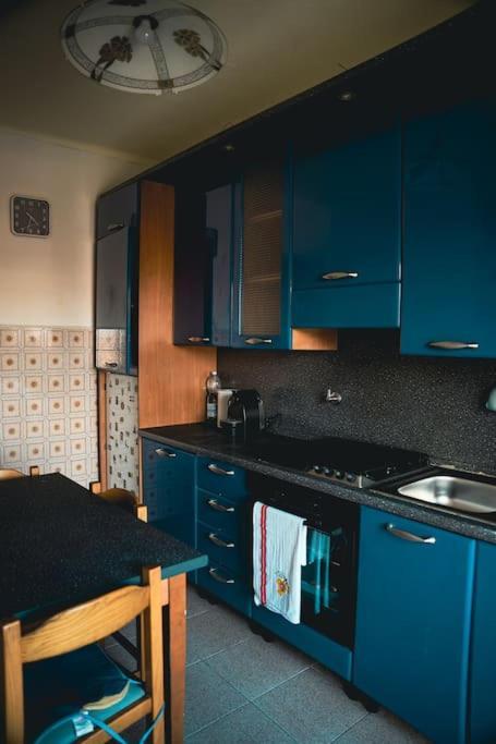 Titina'S Atelier In Turin Apartment Exterior photo